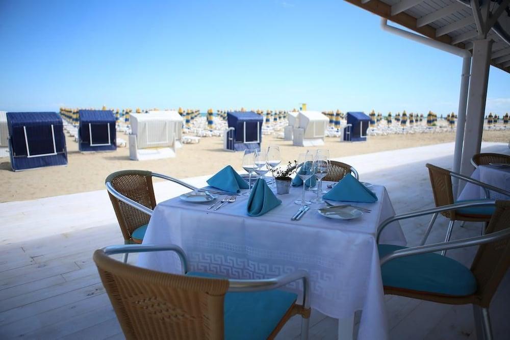 Kaliopa Hotel Albena Bagian luar foto