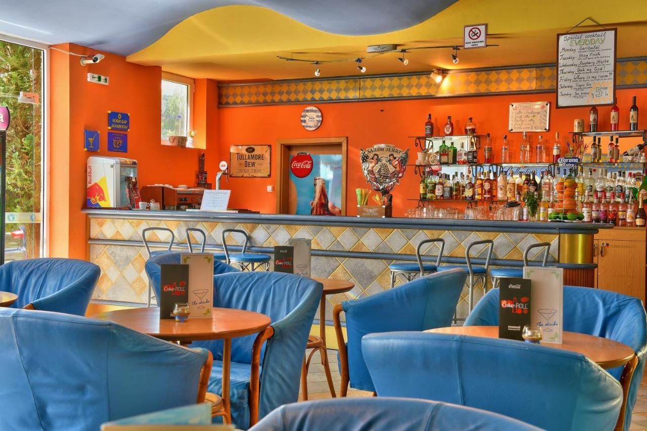 Kaliopa Hotel Albena Bagian luar foto
